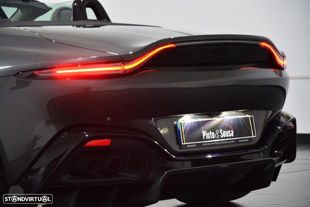 Aston Martin Vantage Roadster V8 - 13