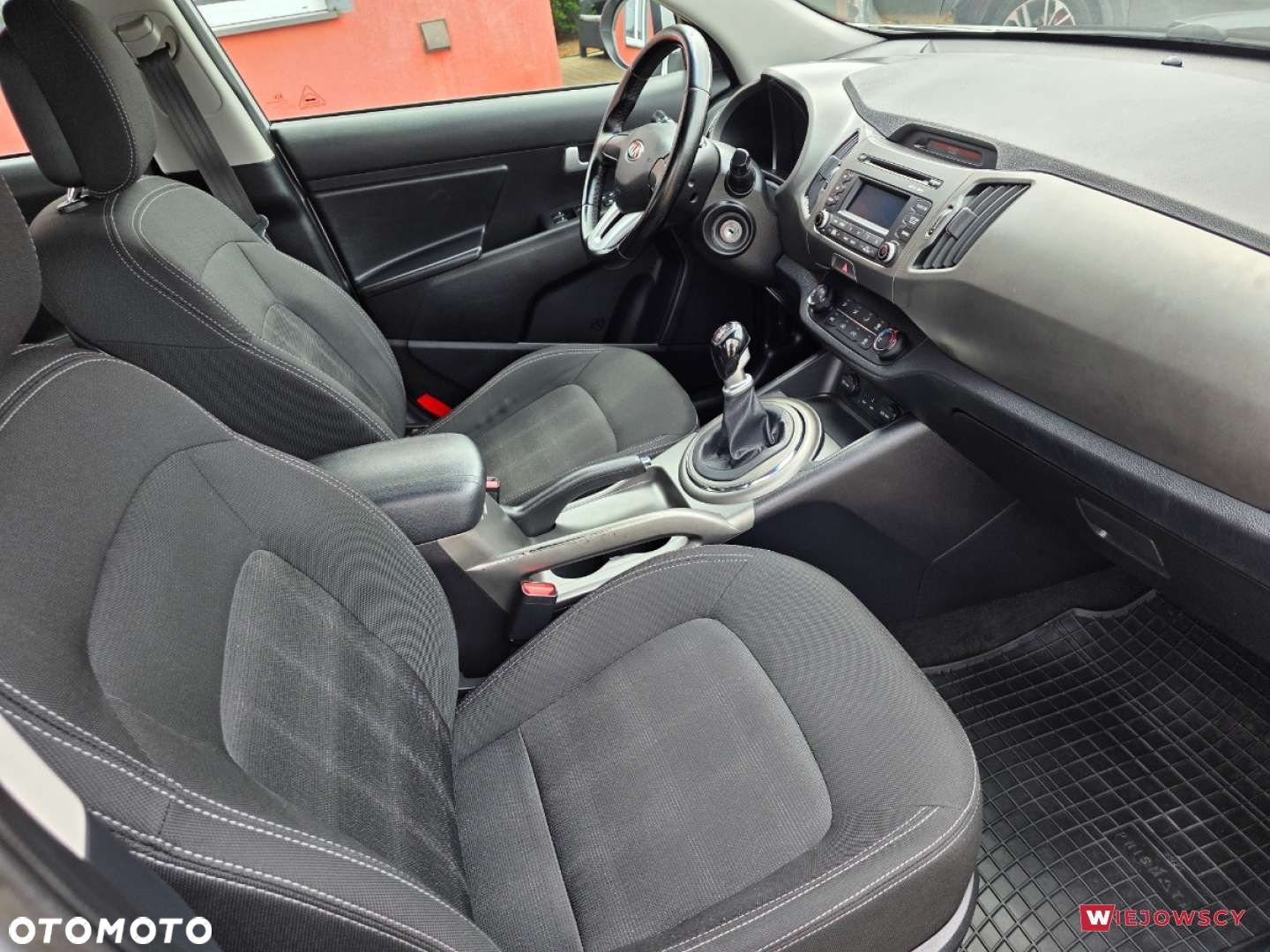 Kia Sportage - 14