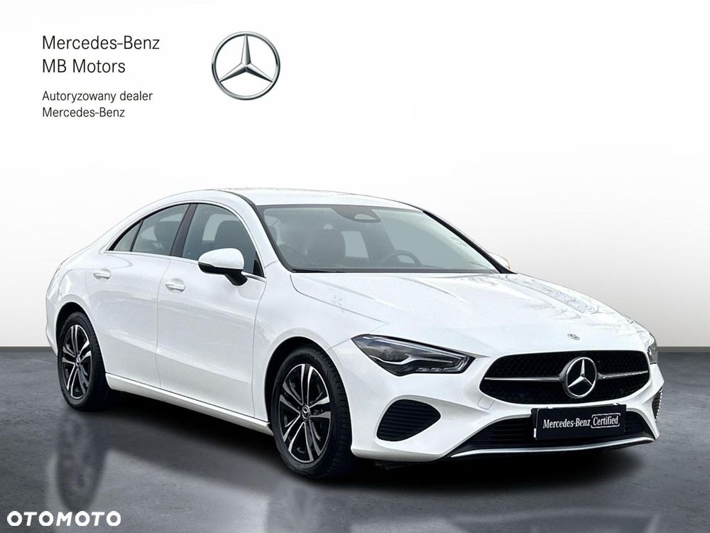 Mercedes-Benz CLA 200 7G-DCT - 8