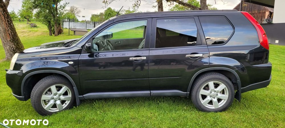 Nissan X-Trail - 2