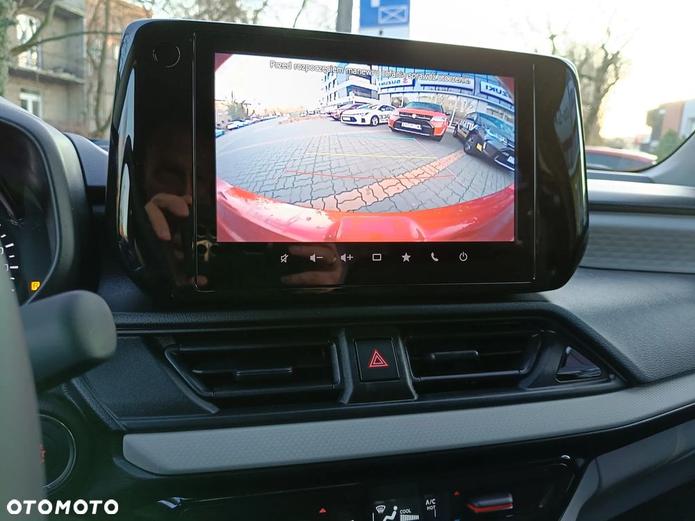 Suzuki Swift 1.2 Dualjet SHVS Premium Plus - 17