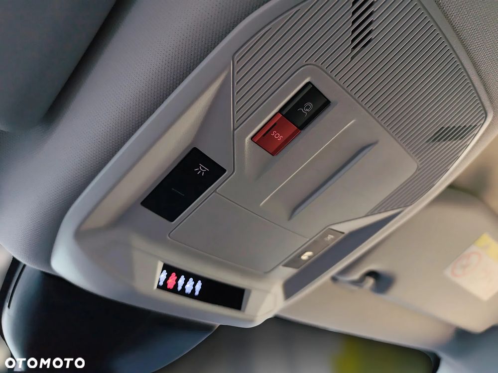 Opel Astra 1.2 T Elegance S&S - 25