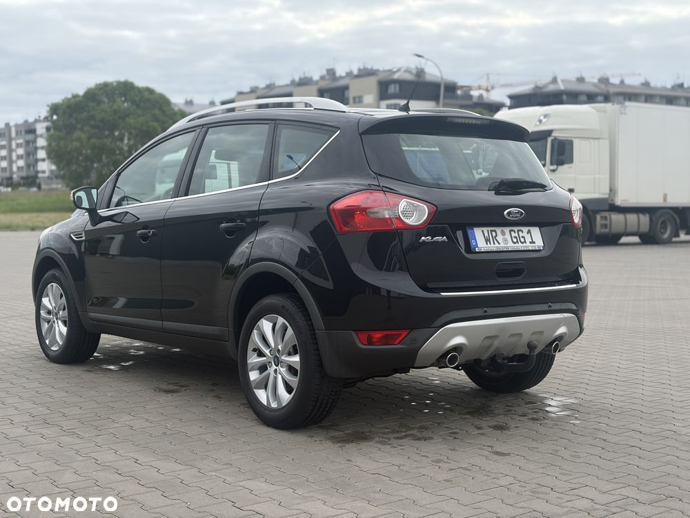 Ford Kuga - 2
