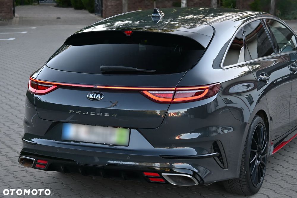 Kia ProCeed 1.6 T-GDI DCT7 OPF GT - 17