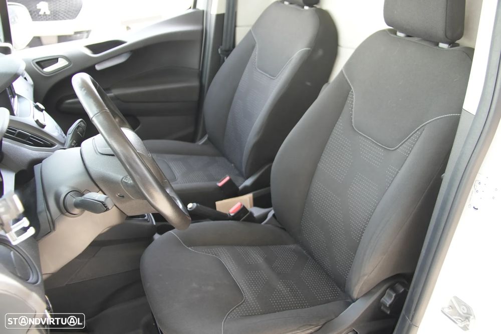 Ford Transit Courier 1.5TDCI - 10