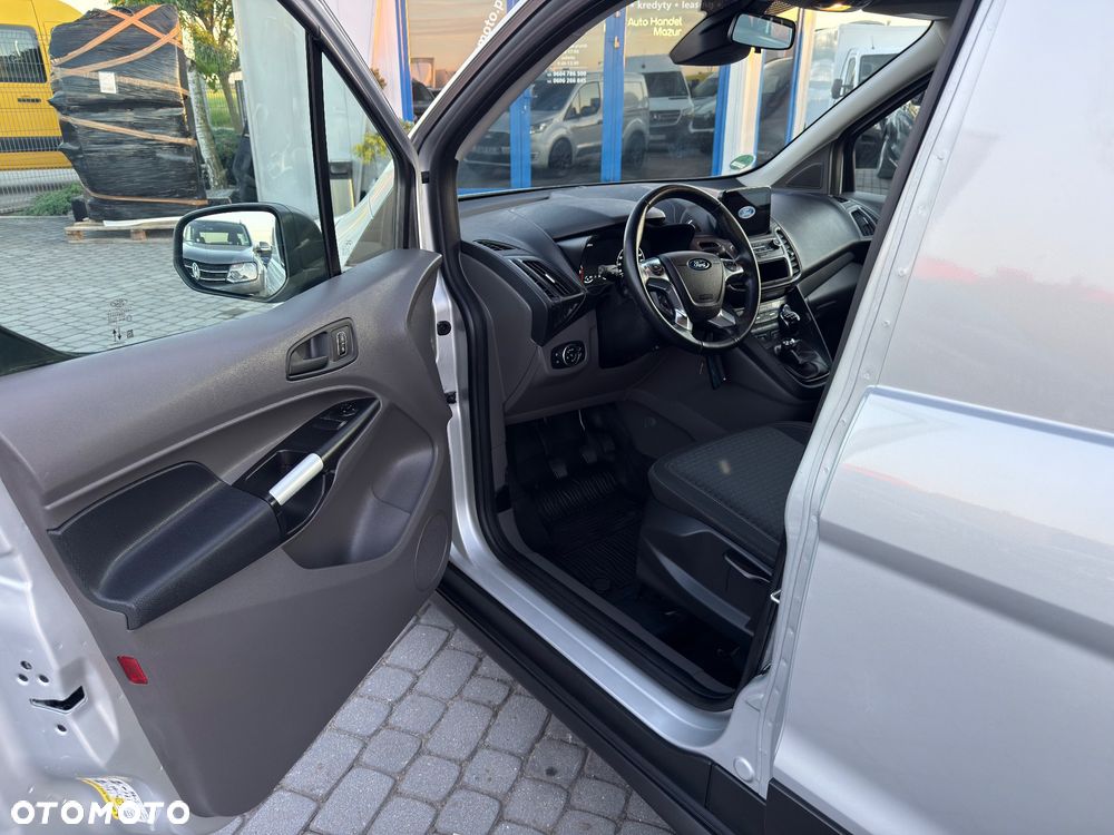 Ford Transit Connect - 8