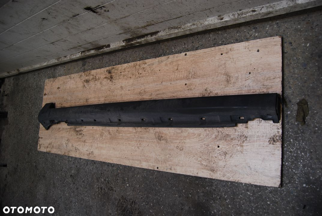 LISTWA PROGOWA PRAWA AUDI A4 B6 B7 KOMBI 8E0853860 - 3
