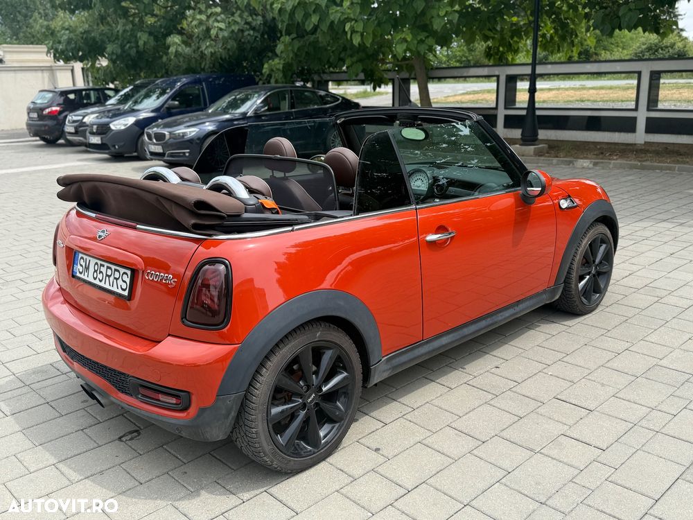 Mini Cooper S Standard - 11