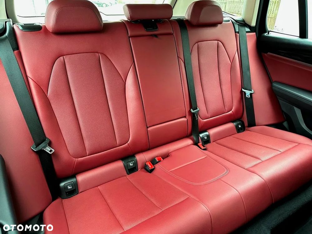 BMW X3 xDrive20i - 27