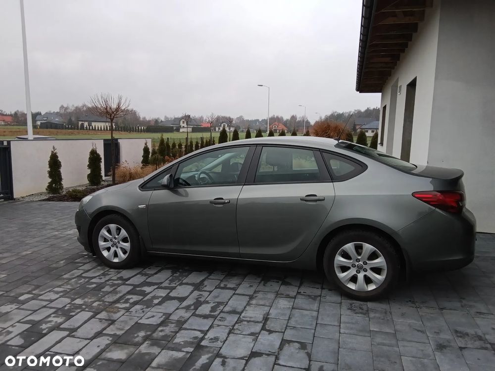 Opel Astra 1.6 Active - 4