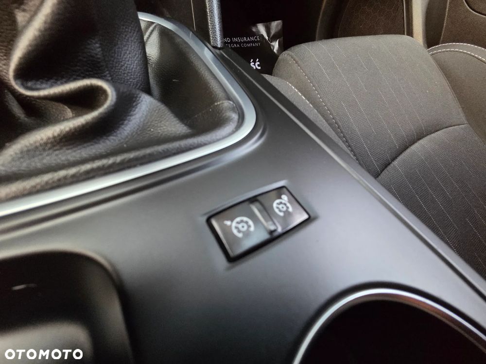 Renault Megane 1.3 TCe FAP Limited - 25