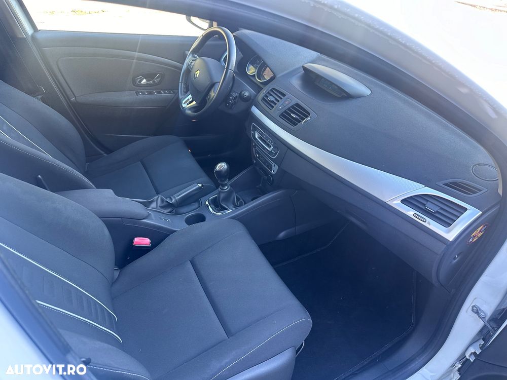 Renault Megane Energy dCi Intens - 13