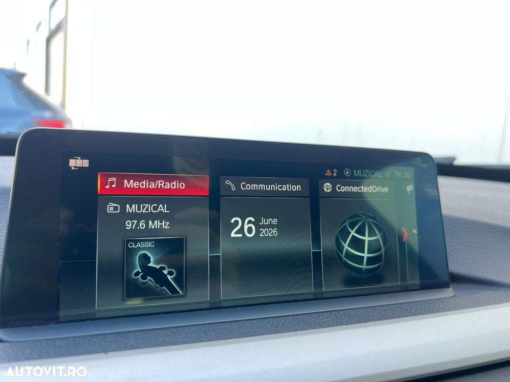 BMW Seria 3 - 18