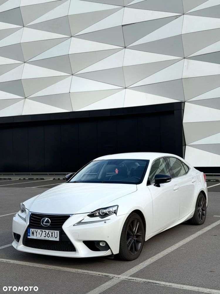 Lexus IS 300h Elegance - 7