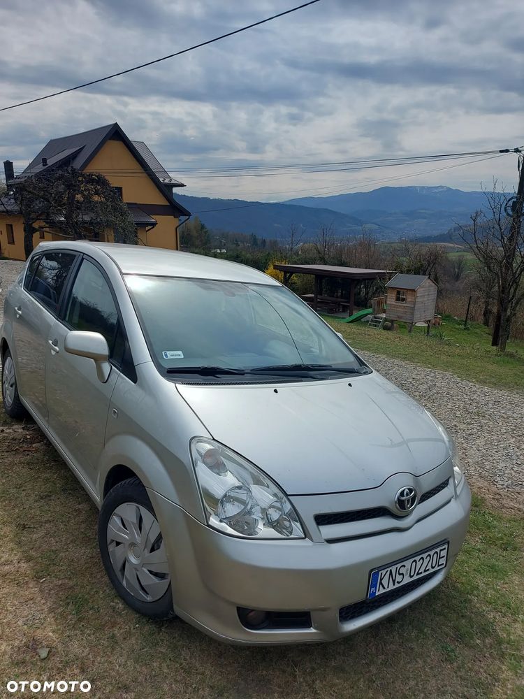 Toyota Corolla Verso 2.2 D-4D Prestige - 1