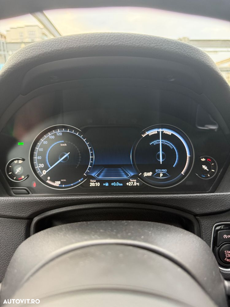 BMW Seria 3 320d xDrive AT Sport Line - 13