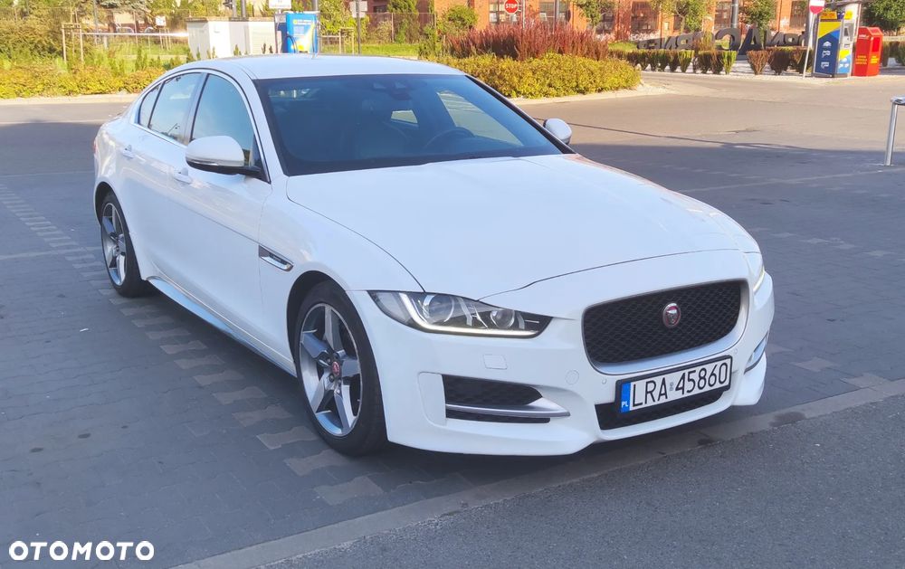 Jaguar XE 20d R-Sport - 5