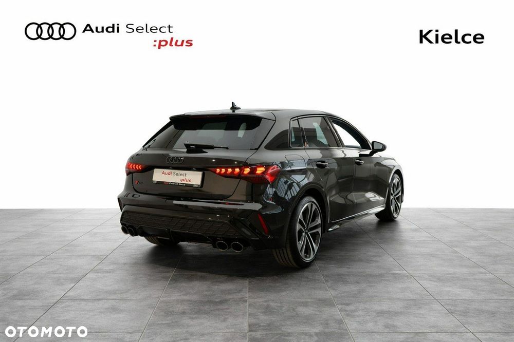 Audi S3 Sportback - 4