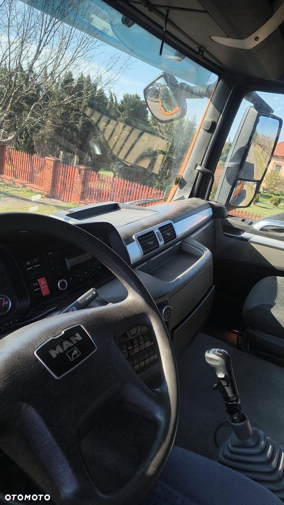 MAN TGS 41.400 8X4 BB MANUAL - 2