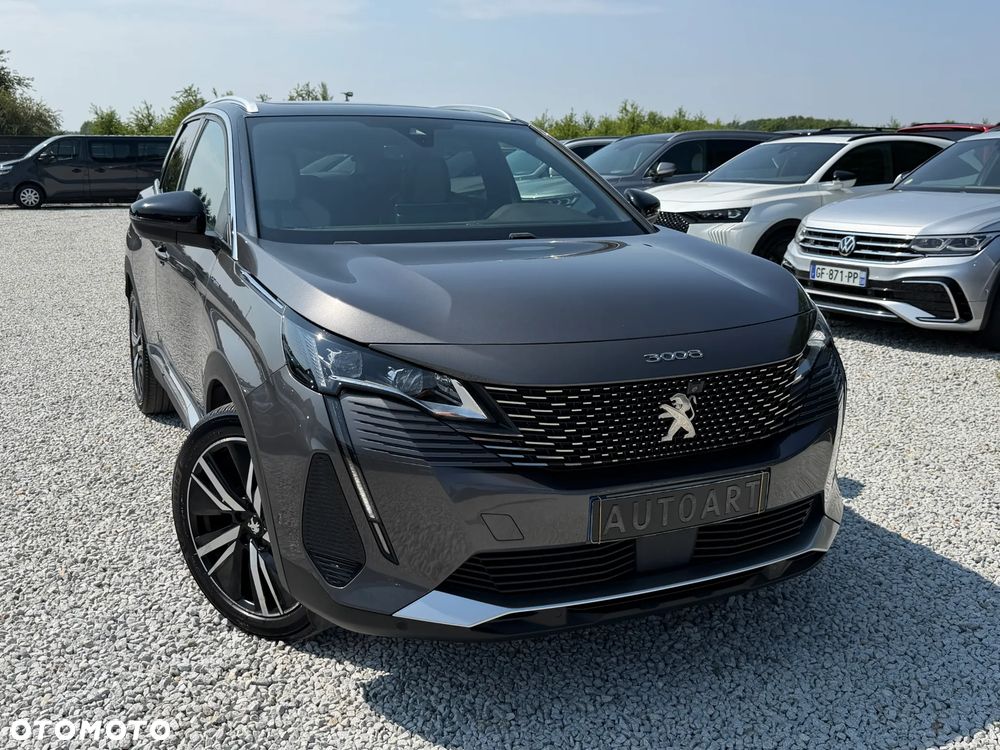Peugeot 3008 1.6 PureTech HYbrid4 GT Line S&S EAT8 - 23