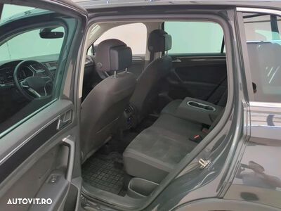 Volkswagen Tiguan - 6