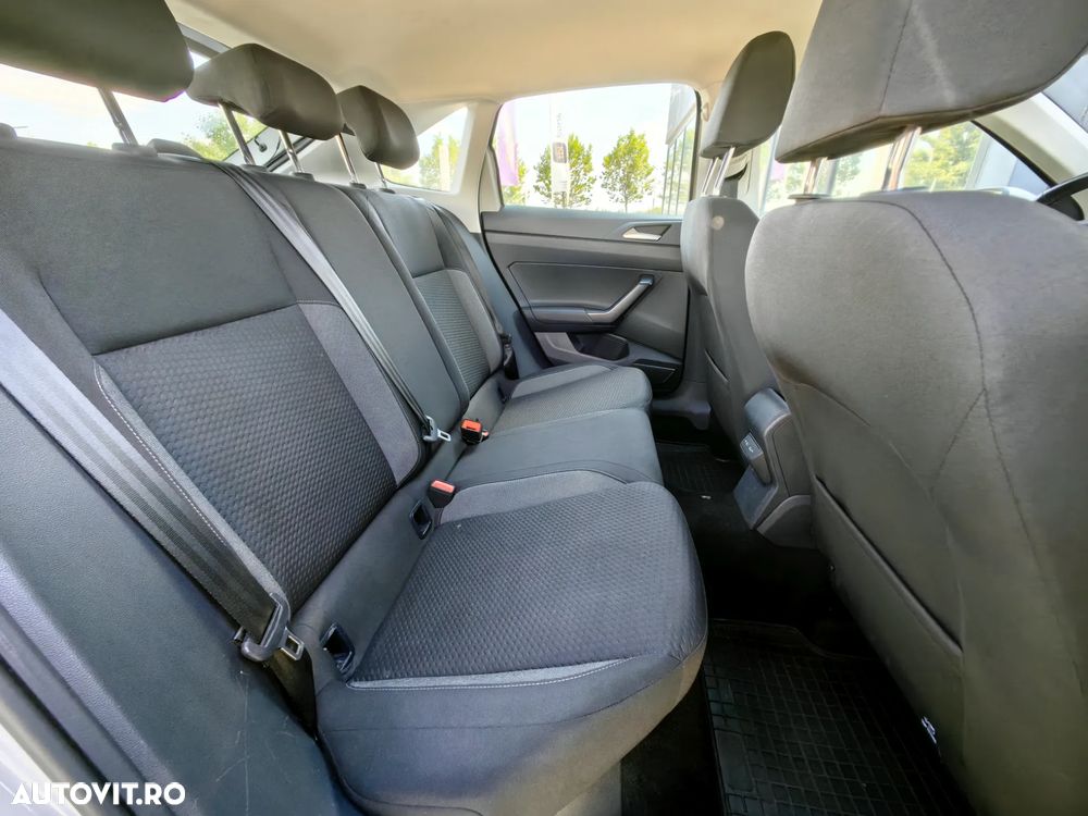 Volkswagen Taigo - 8