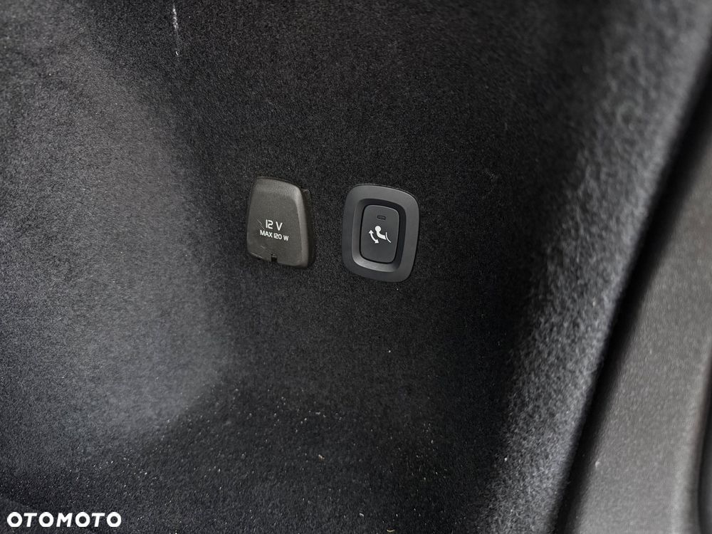 Volvo V60 B4 D Geartronic Momentum - 18