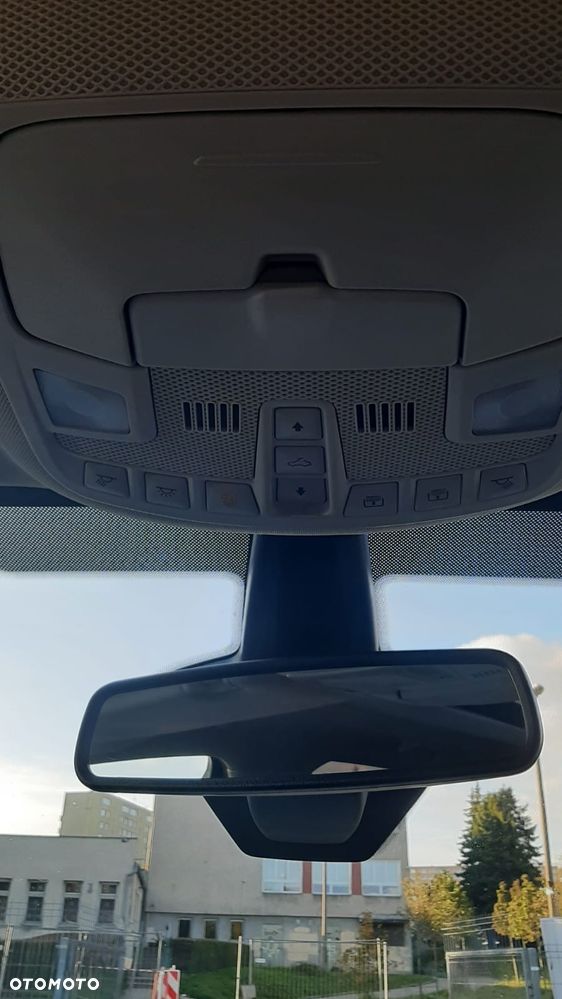 Ford Galaxy 1.5 EcoBoost Trend - 27