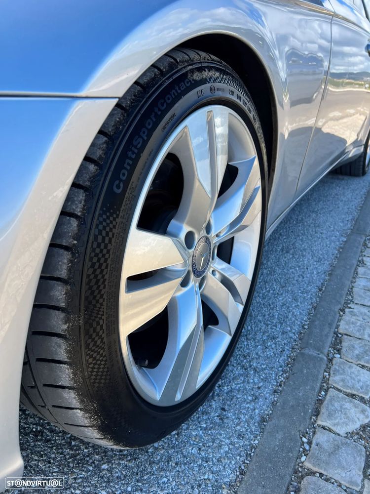 Mercedes-Benz CLS 500 Standard - 8