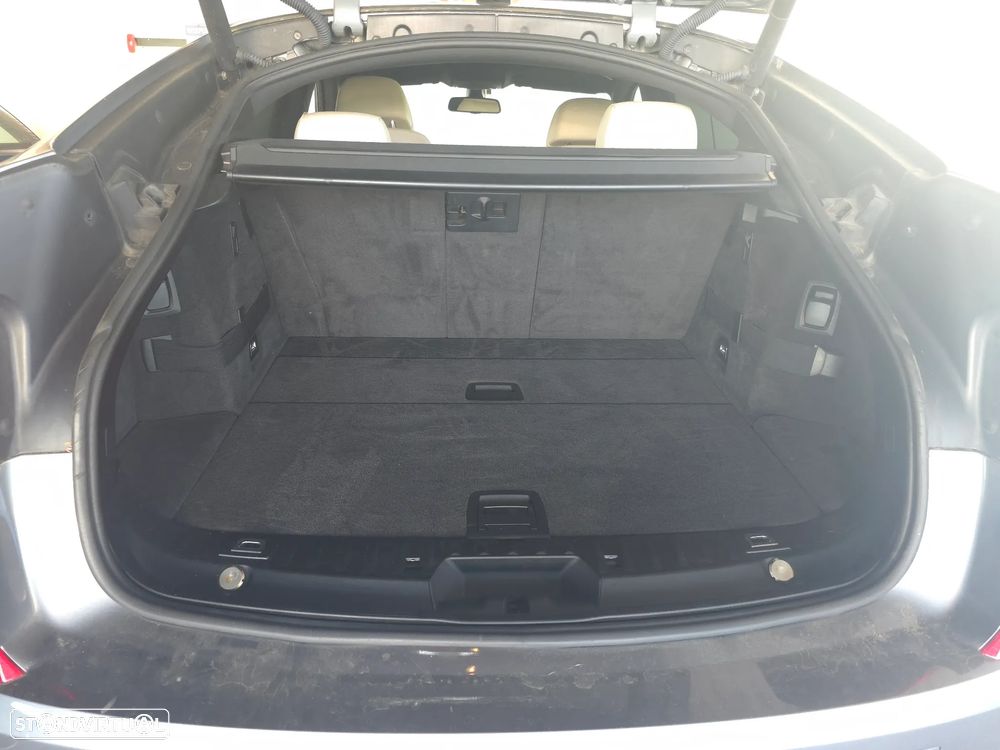 BMW 530 Gran Turismo - 36