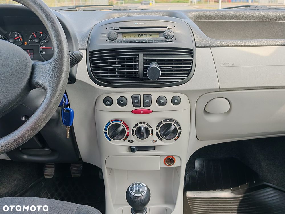 Fiat Punto 1.2 8V ELX - 18