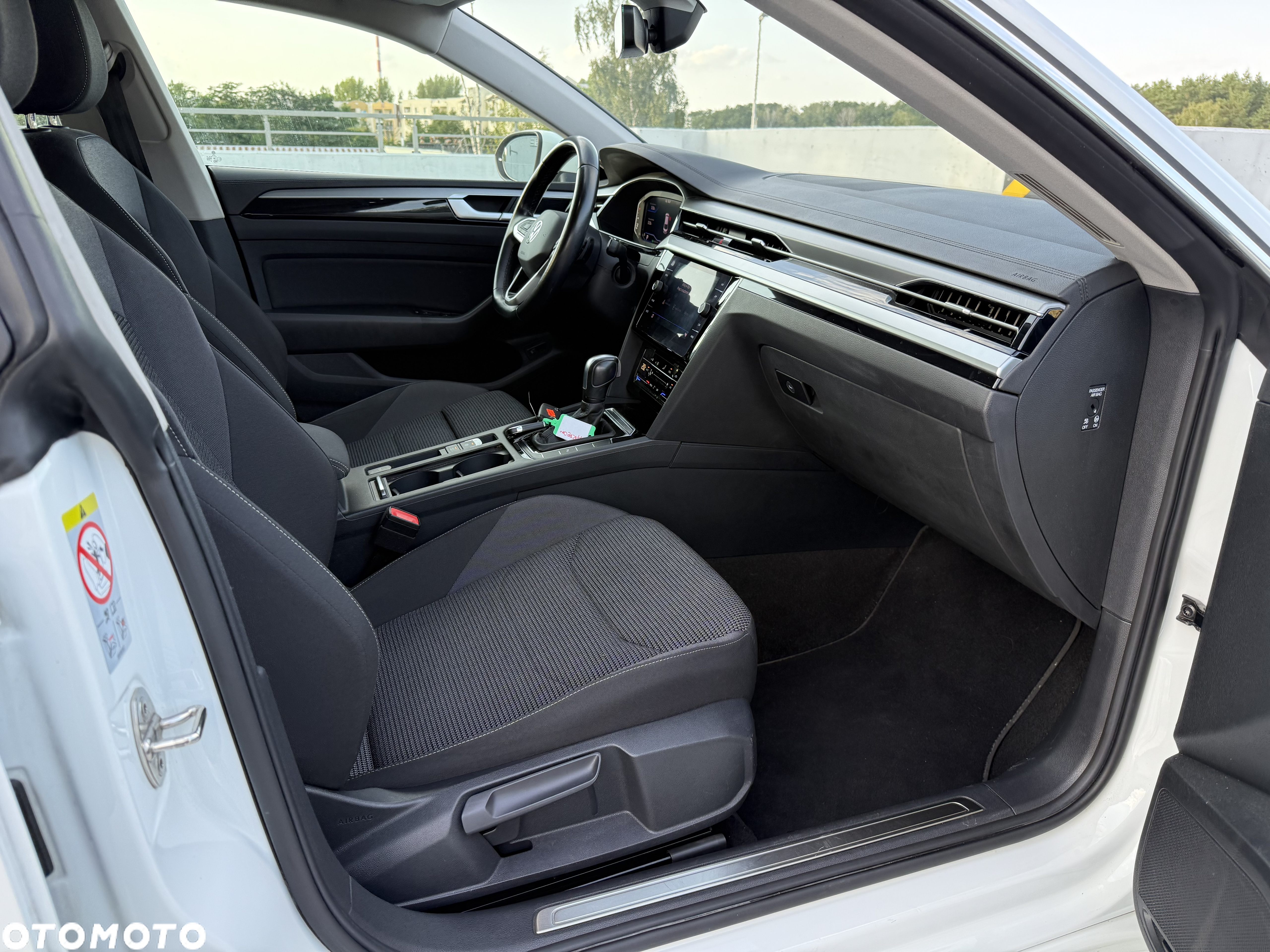 Volkswagen Arteon 2.0 TDI SCR Essence DSG - 25