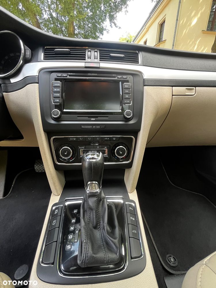 Skoda Superb 2.0 TDI 4x4 Elegance DSG - 16