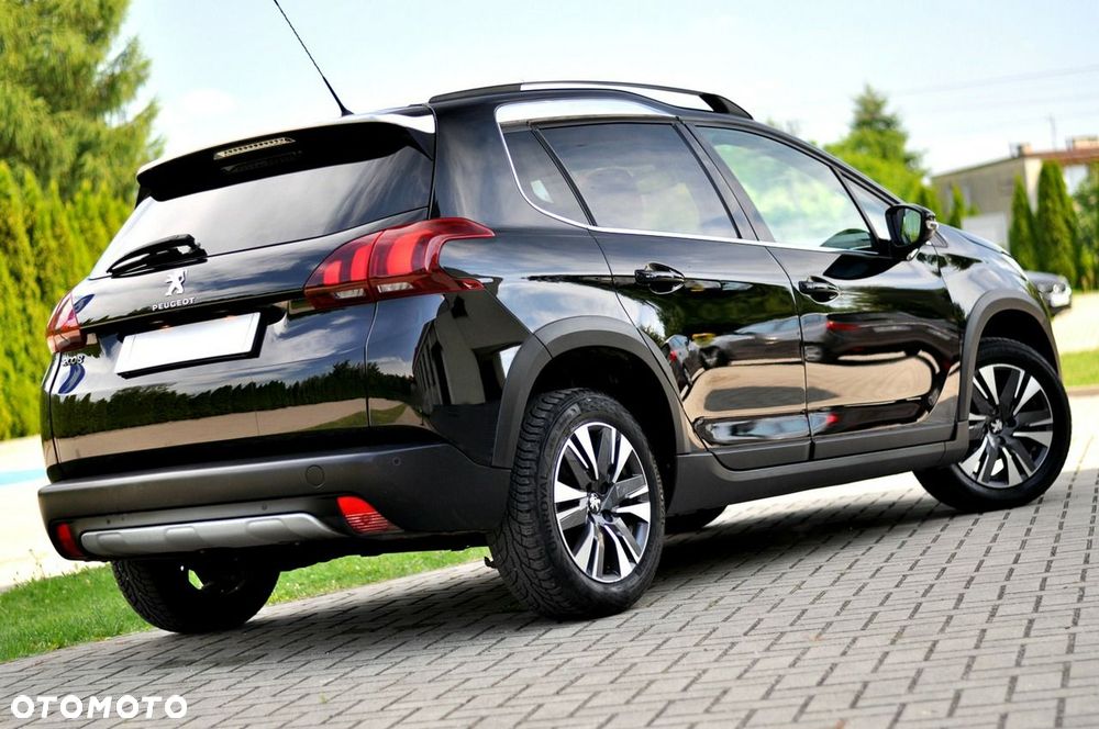 Peugeot 2008 PureTech 82 Allure - 2