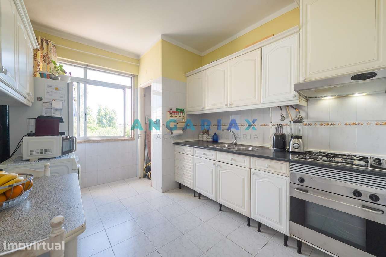 ANG1642 - Apartamento T2 para Venda em Monte Abraão, Lisboa - Grande imagem: 3/42