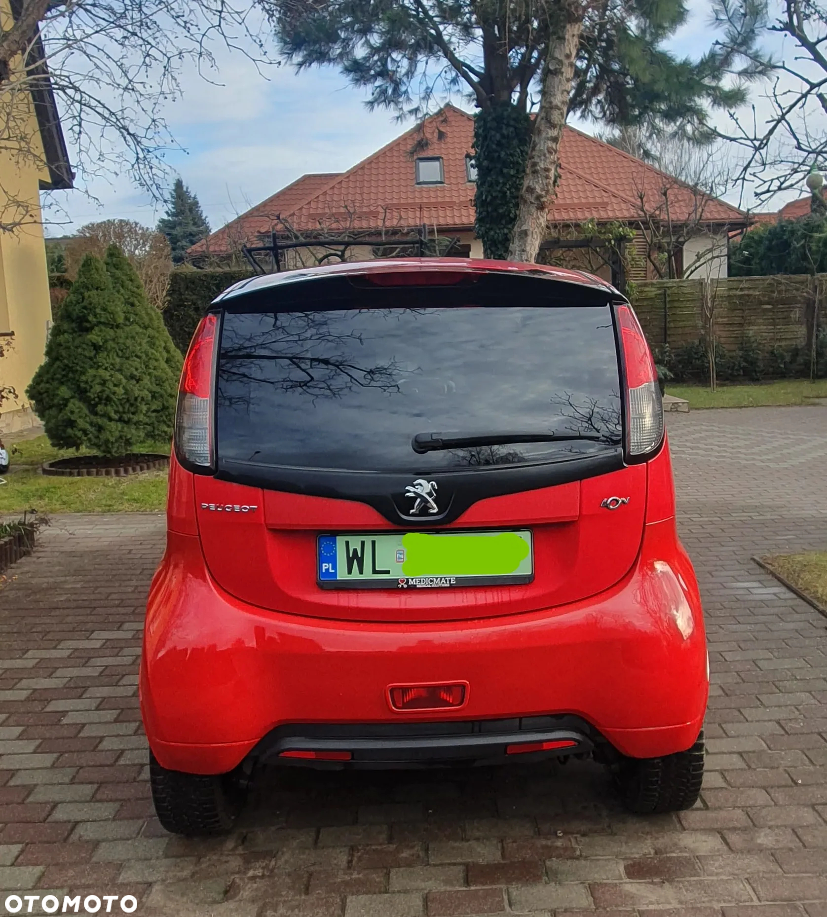 Peugeot iOn High Line - 4