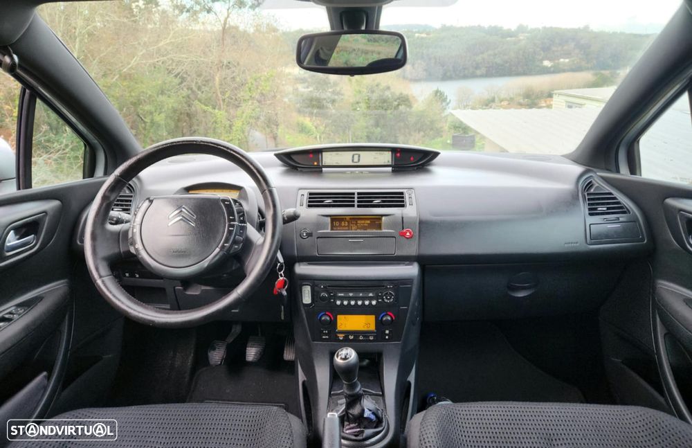 Citroën C4 1.6 HDi 110 VTR Pack - 13