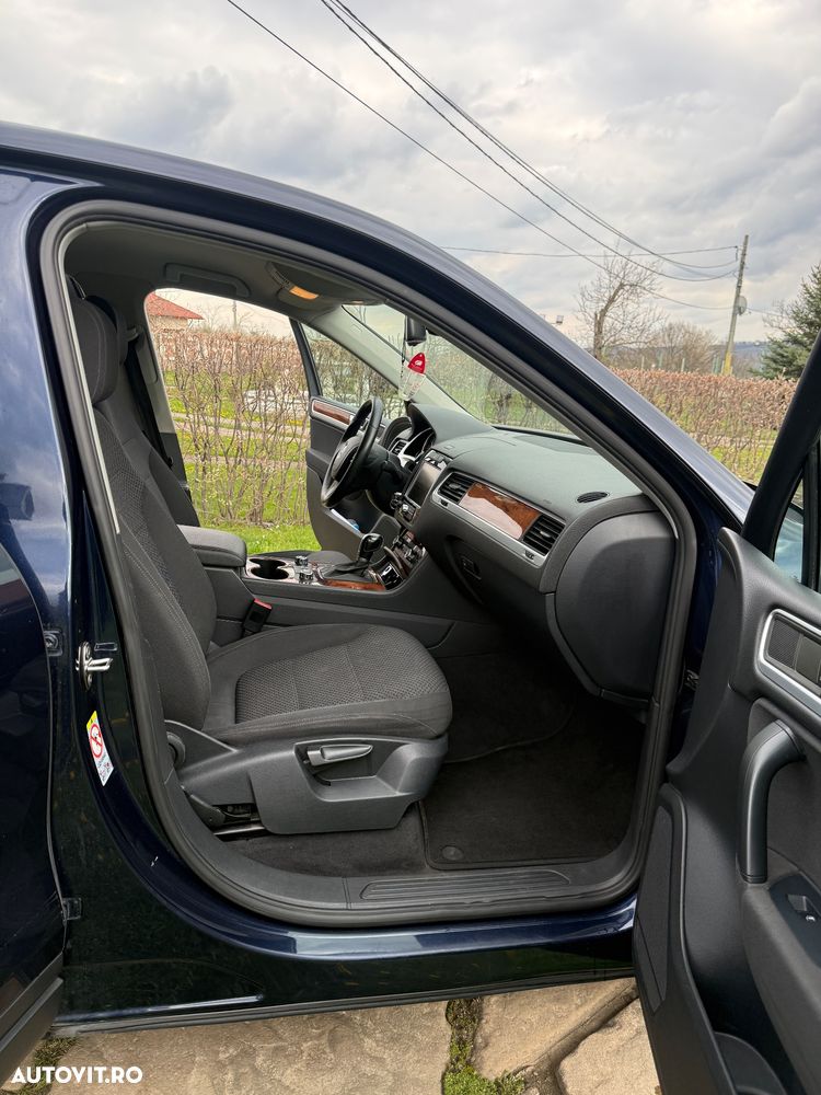 Volkswagen Touareg 3.0 V6 TDI BMT - 36