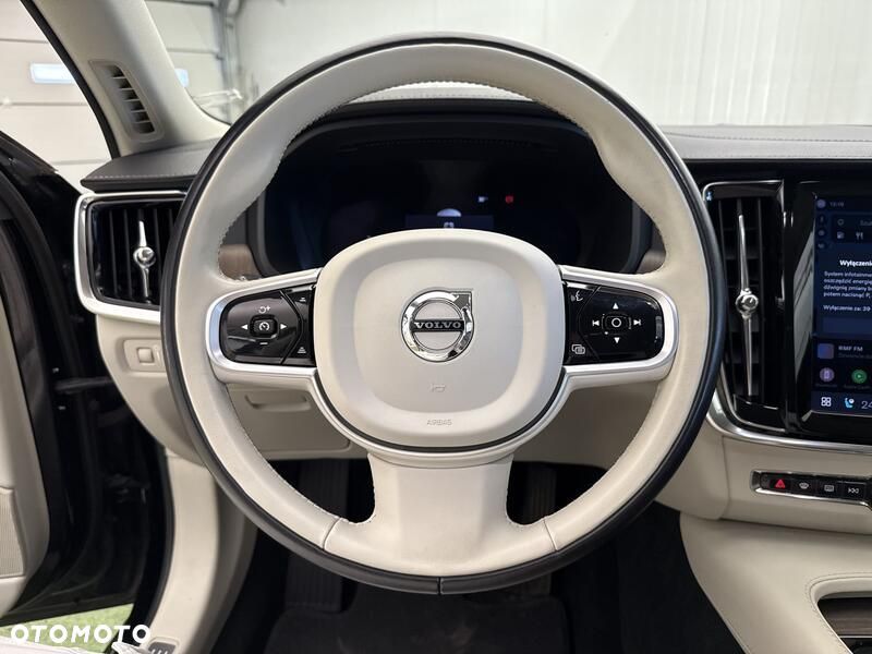 Volvo V90 Cross Country B5 D AWD Pro - 13