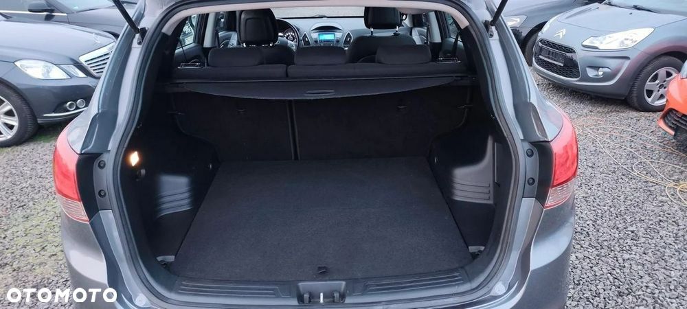 Hyundai ix35 2.0 CRDi 4WD Trend - 22