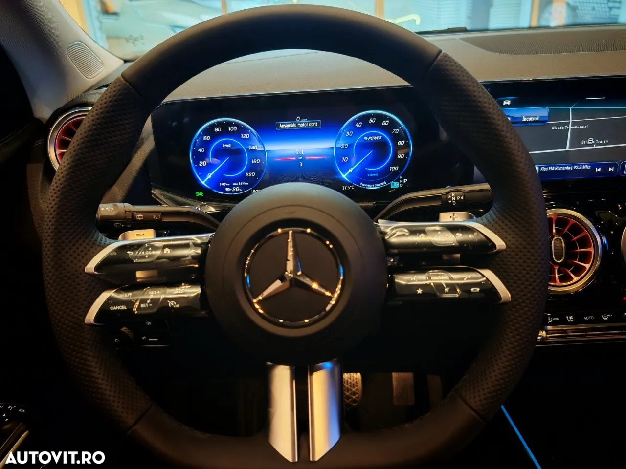 Mercedes-Benz EQA 250+ - 8