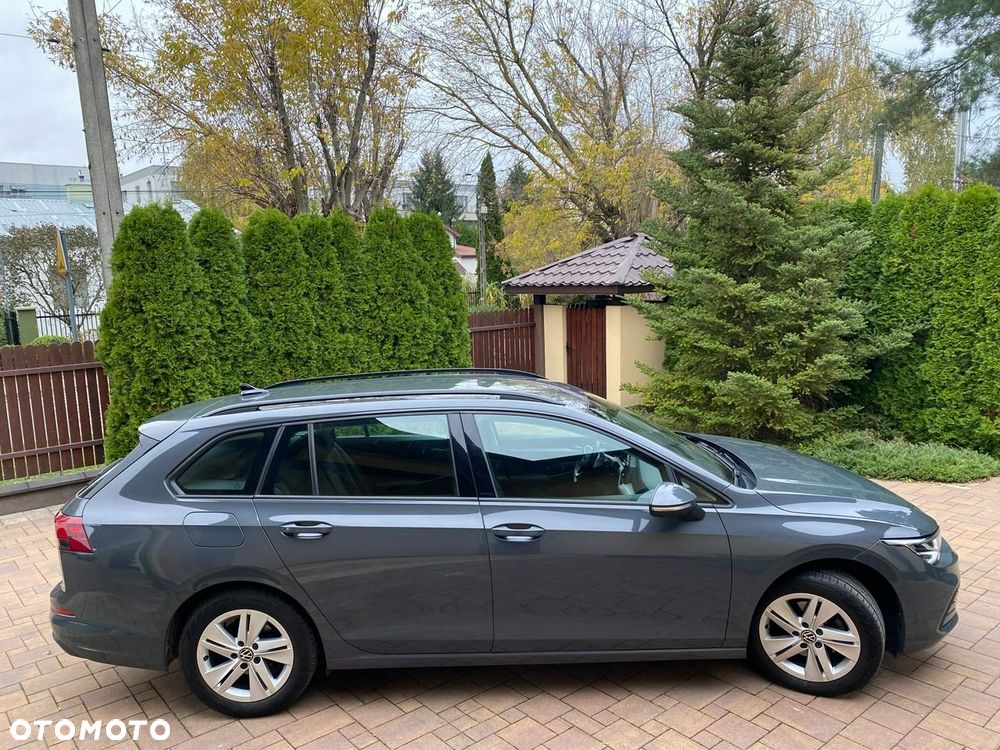 Volkswagen Golf 1.5 TSI Life - 9
