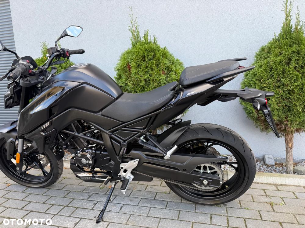 VOGE R125S - 30