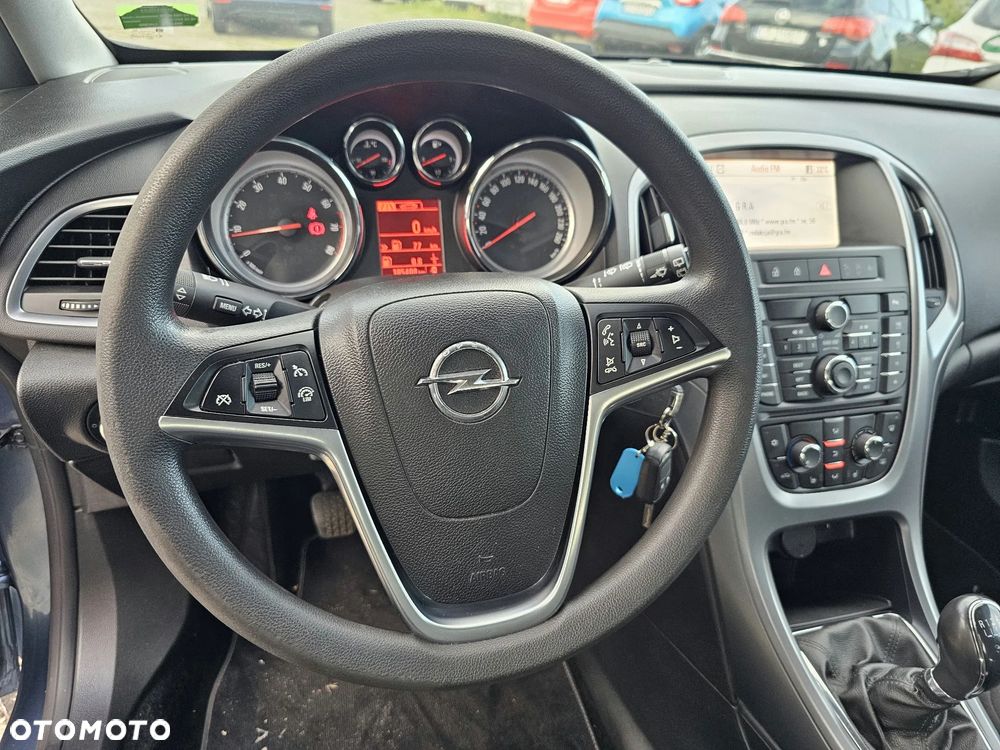 Opel Astra - 14