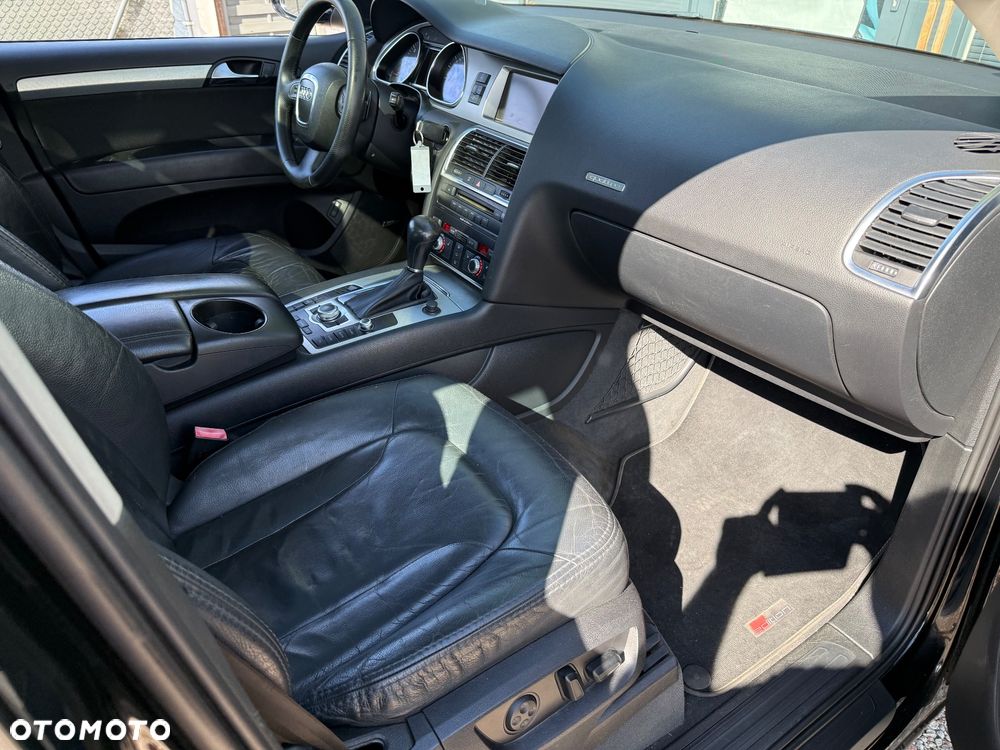 Audi Q7 3.0 TDI DPF quattro tiptronic - 23