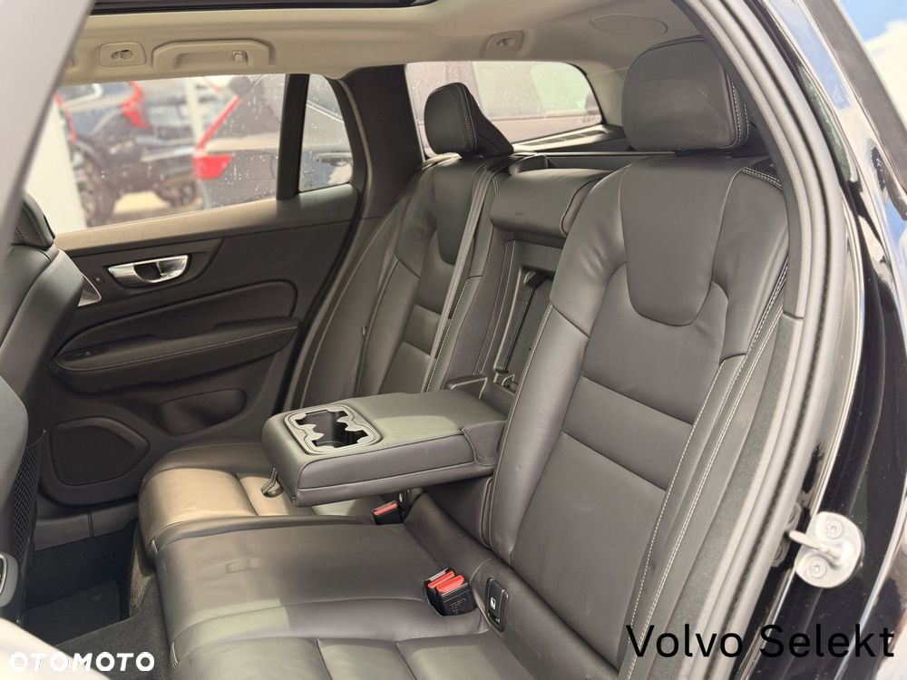 Volvo V60 - 25