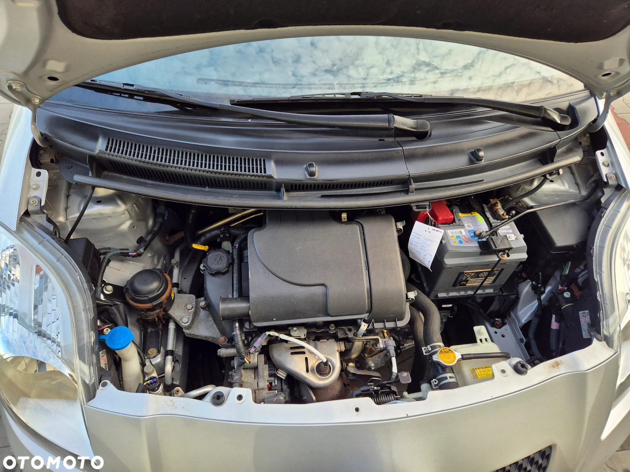Toyota Yaris 1.0 Premium - 27