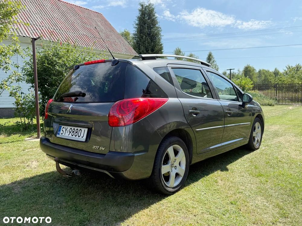 Peugeot 207 - 7