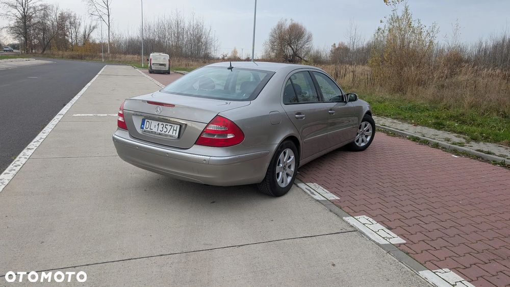 Mercedes-Benz Klasa E 200 Kompressor Automatik Elegance - 4