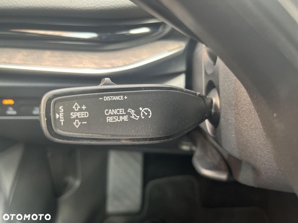 Skoda Superb 1.5 TSI L&K DSG - 16